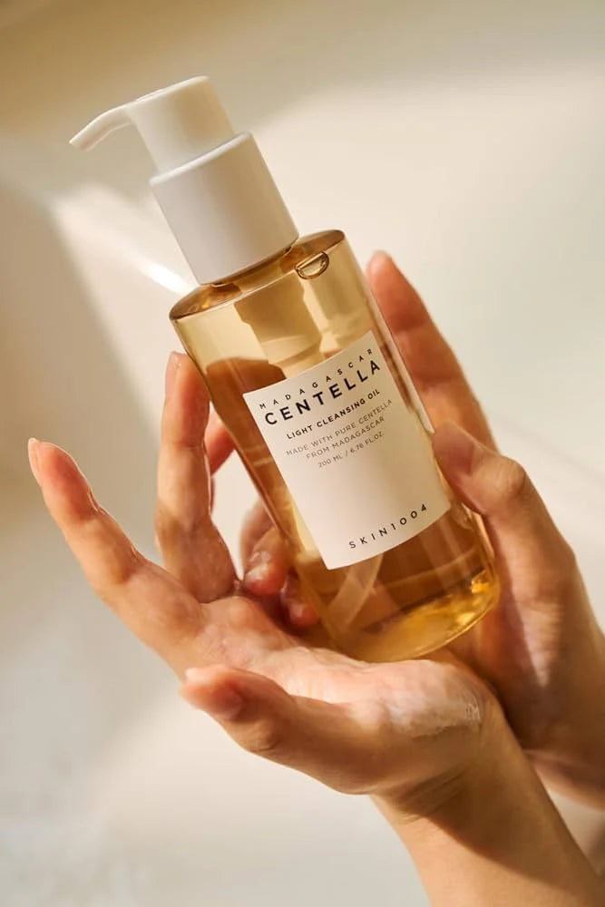 Madagascar Centella Light Cleansing Oil 200ml